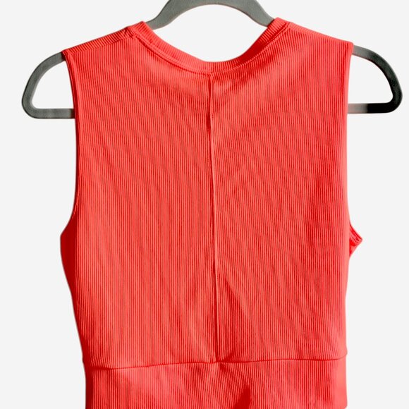 Nike Women’s Dri Fit Training Twist Crop Top Tank Athletic Ribbed Shirt- L- NWT - Picture 2 of 11